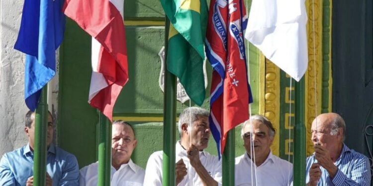 Adolfo Menezes defende nacionalização do 2 de Julho