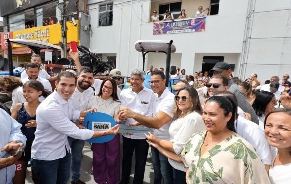 Governo impulsiona o desenvolvimento com a entrega de obras