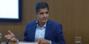 ACM Neto reitera críticas ao governo Jerônimo