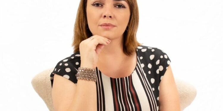 Onilde Carvalho denuncia que cidadãos estão “morando” em hospitais